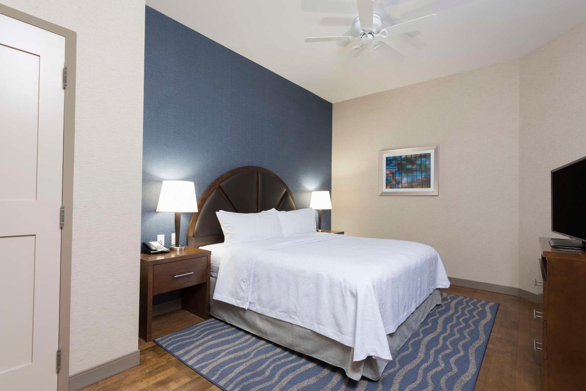 Homewood Suites By Hilton Grand Rapids Downtown Exterior photo