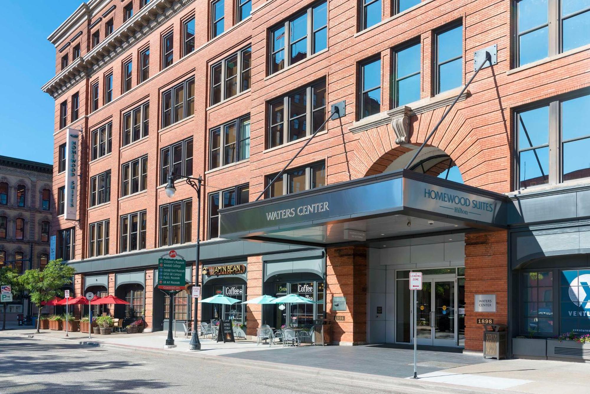 Homewood Suites By Hilton Grand Rapids Downtown Exterior photo
