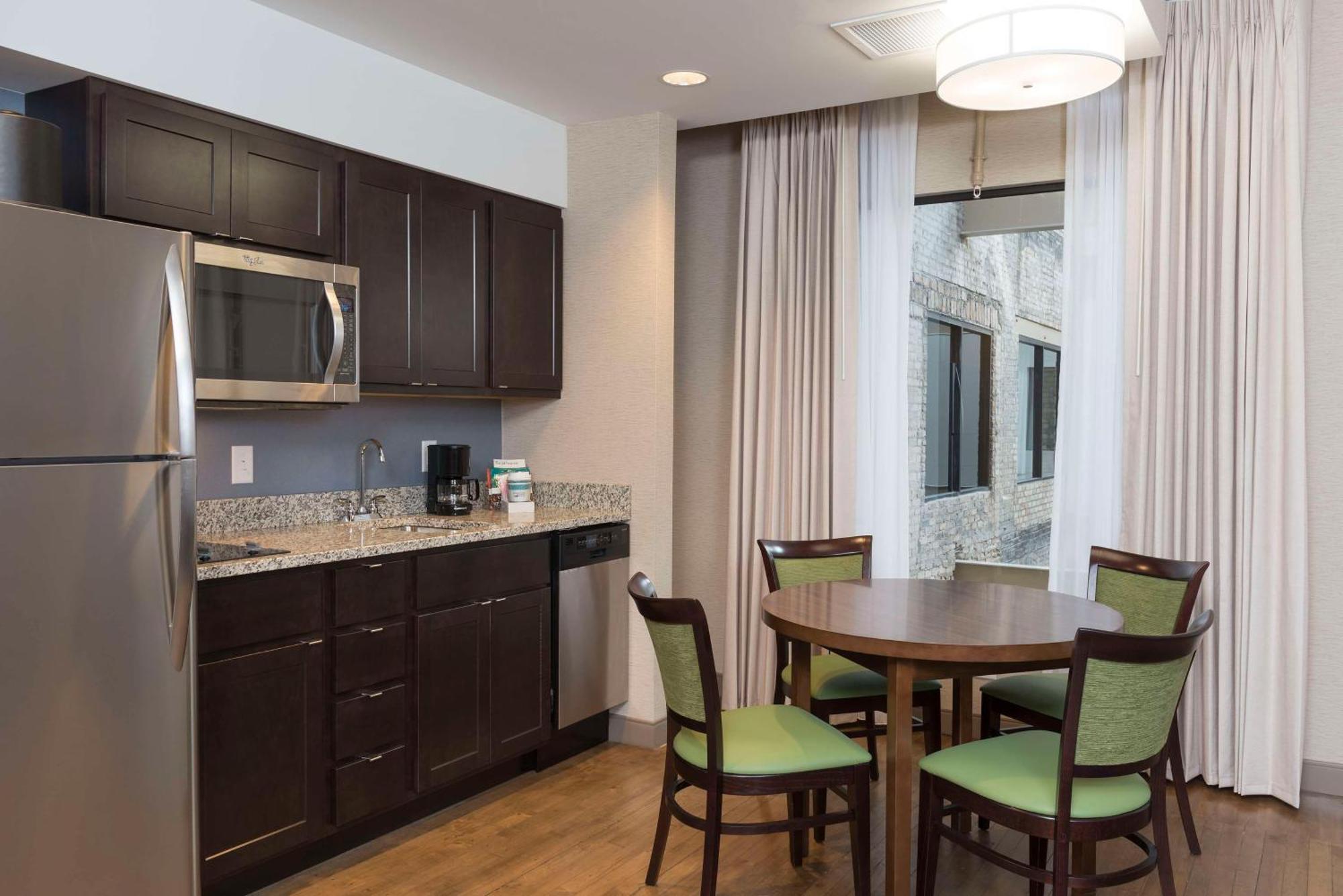 Homewood Suites By Hilton Grand Rapids Downtown Exterior photo