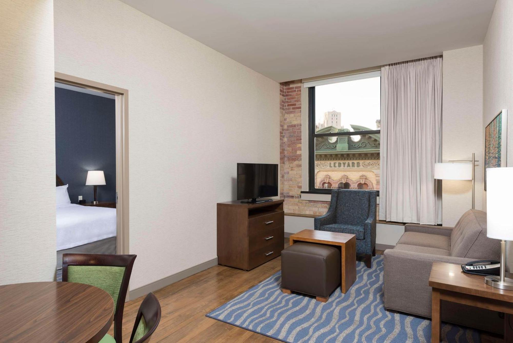 Homewood Suites By Hilton Grand Rapids Downtown Exterior photo