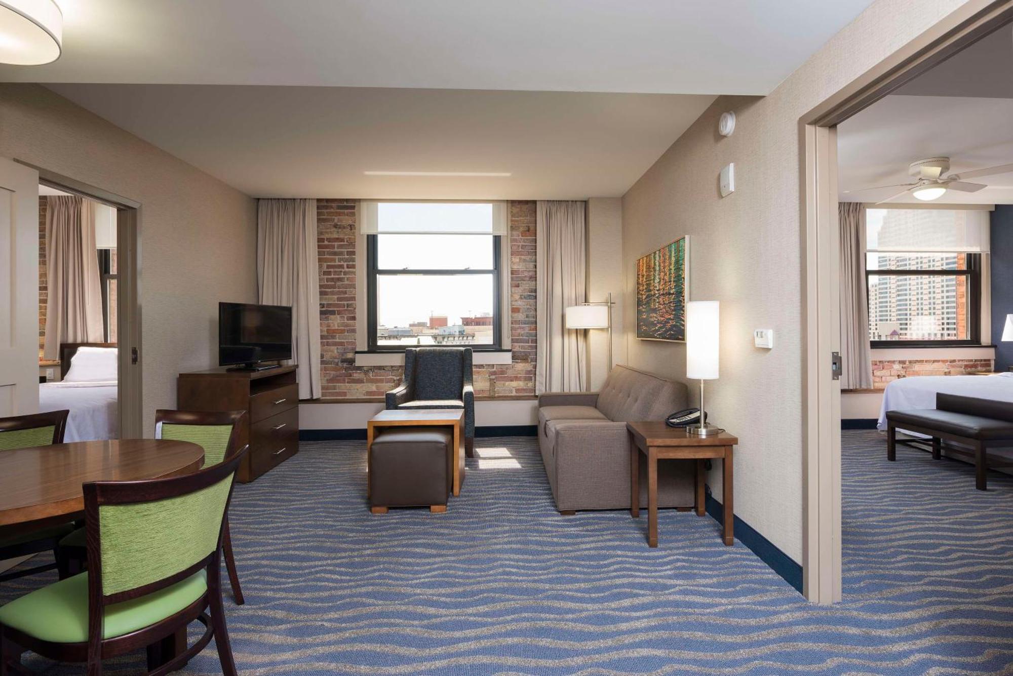 Homewood Suites By Hilton Grand Rapids Downtown Exterior photo