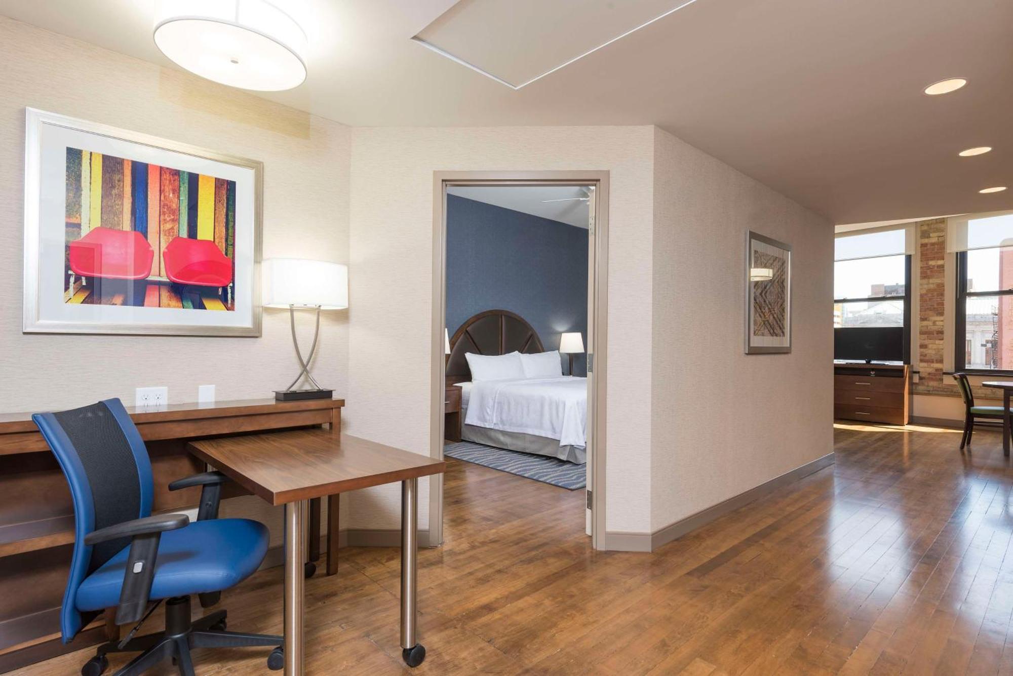 Homewood Suites By Hilton Grand Rapids Downtown Exterior photo